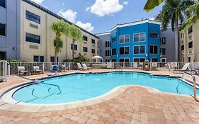 Holiday Inn Express Hotel Clearwater East - Icot Center By Ihg